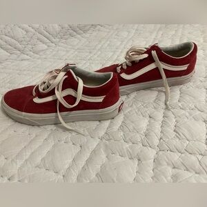 Vans women size 5, men’s siz 3.5.